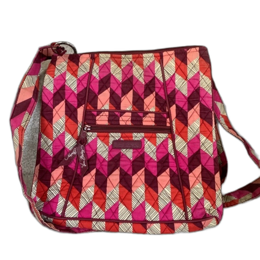 Vera Bradley NWOT Pink Orange Chevron Pattern Quilted Hipster Crossbody Bag